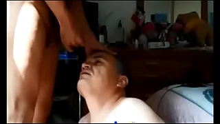 Huge unconcerned facial after blowjob