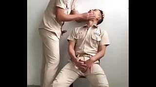 Khi thằng bạn th&acirc;n th&egrave;m cặc